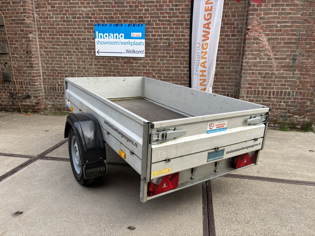 Hapert enkelas bakwagen 750kg 210x114 cm