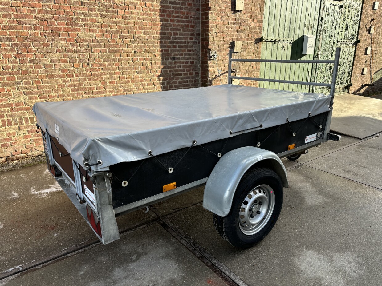 Saris enkelas bakwagen 750kg 210x127cm met vlakzeil