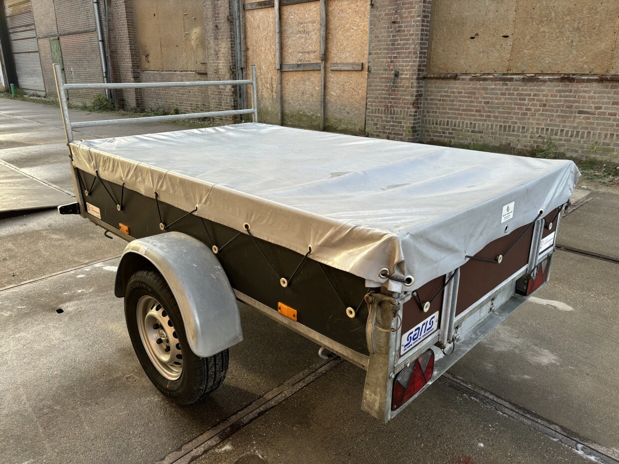 Saris enkelas bakwagen 750kg 210x127cm met vlakzeil