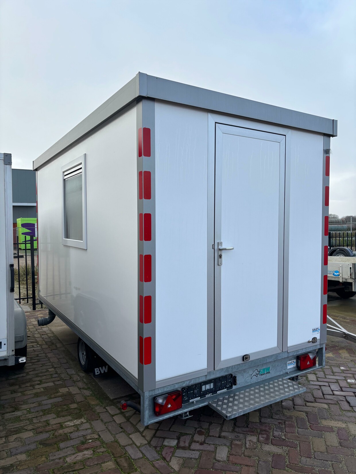 SBW schaftwagen compleet met keuken en toilet 